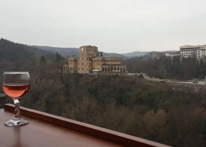 Tarnovo Old Town Guest house